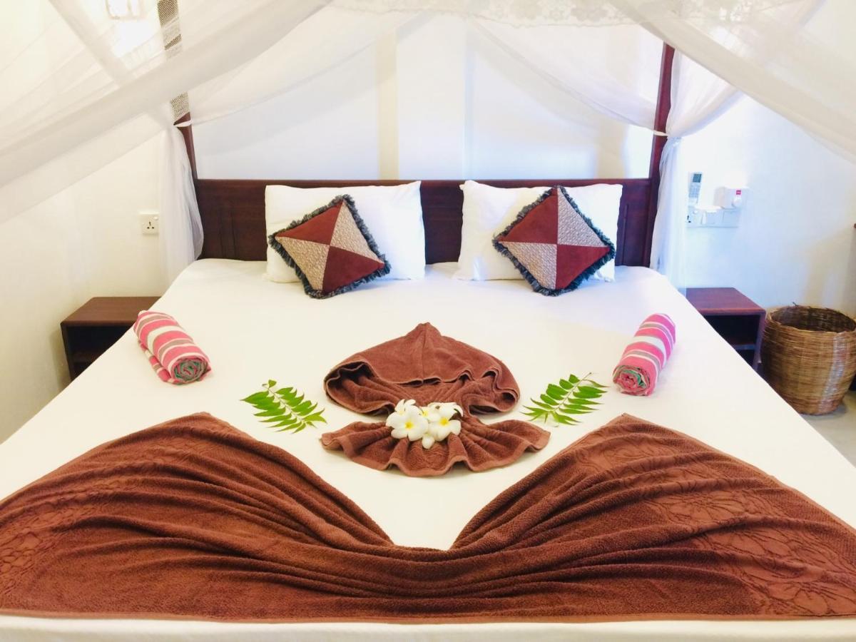 Tropicana Home Stay Arugam Bay Luaran gambar