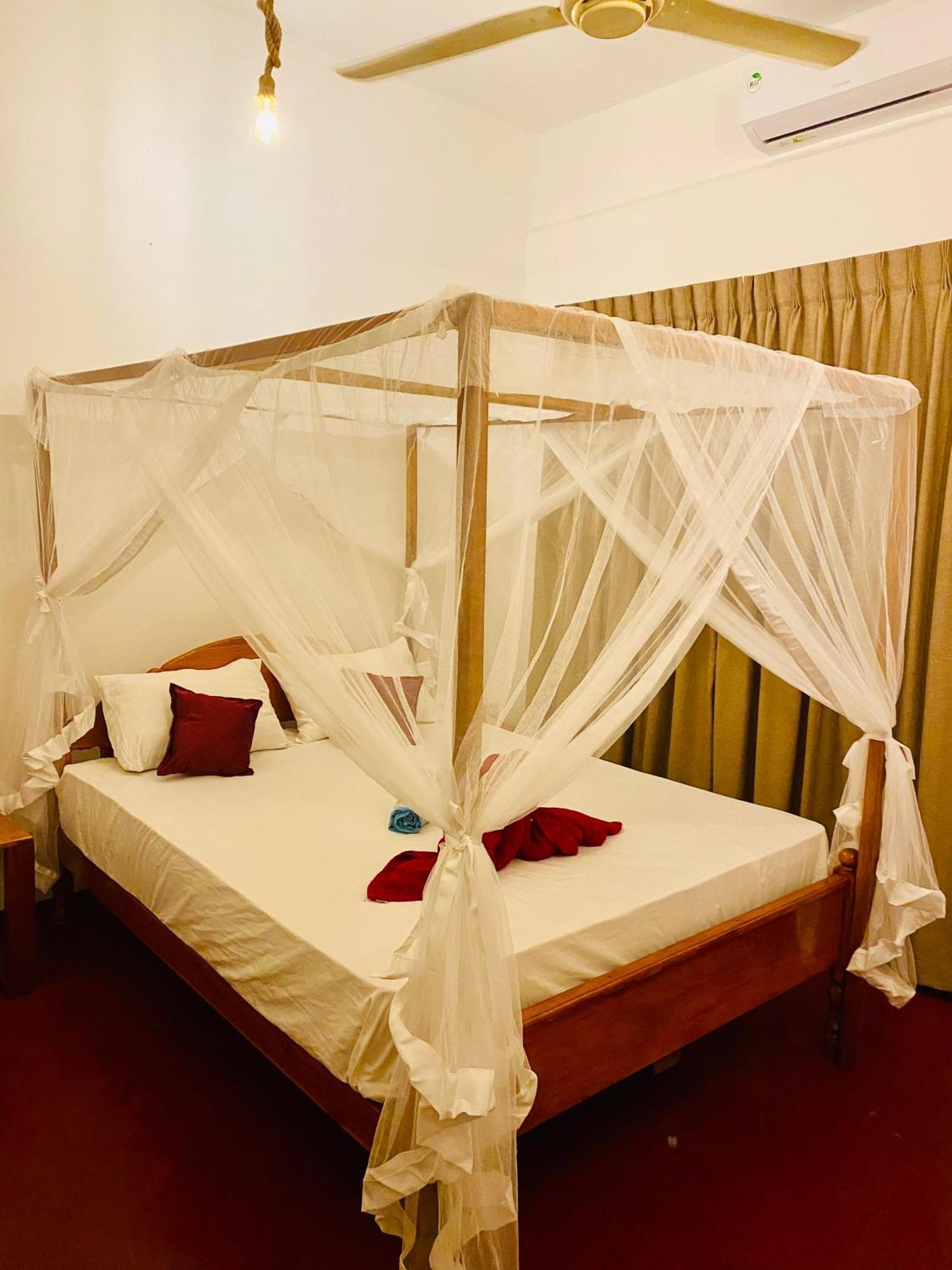 Tropicana Home Stay Arugam Bay Luaran gambar